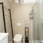 شقة Teny With Balcony And Private Parking زادار