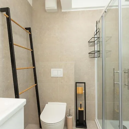 Appartement Teny With Balcony And Private Parking Zadar