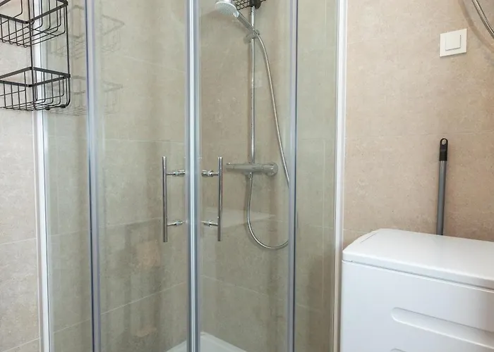 Teny With Balcony And Private Parking Apartamento